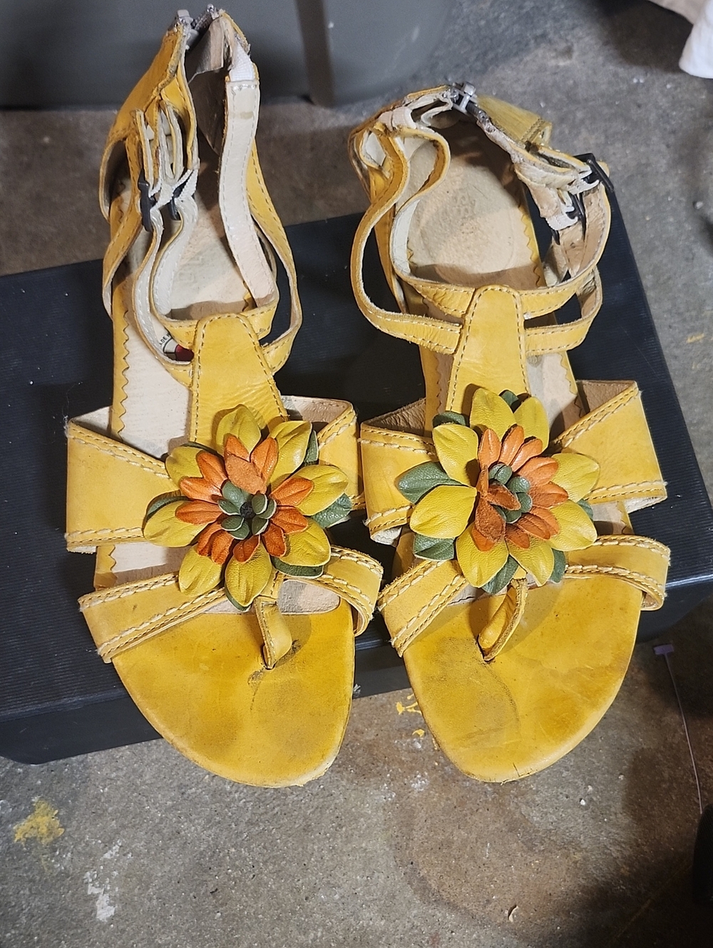 bussola Yellow Leather Floral Ankle-Strap Sandals